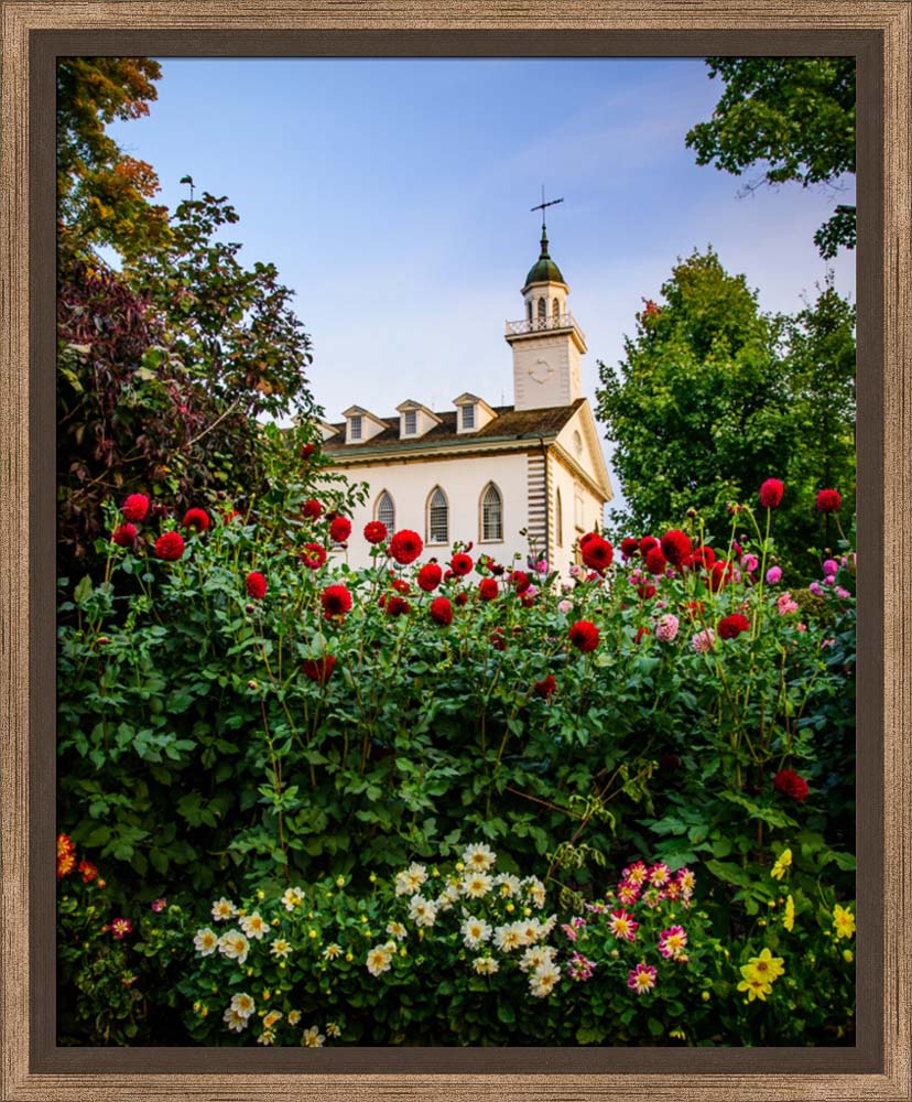 Kirtland Temple- Flowers