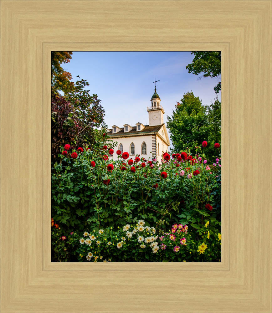 Kirtland Temple- Flowers