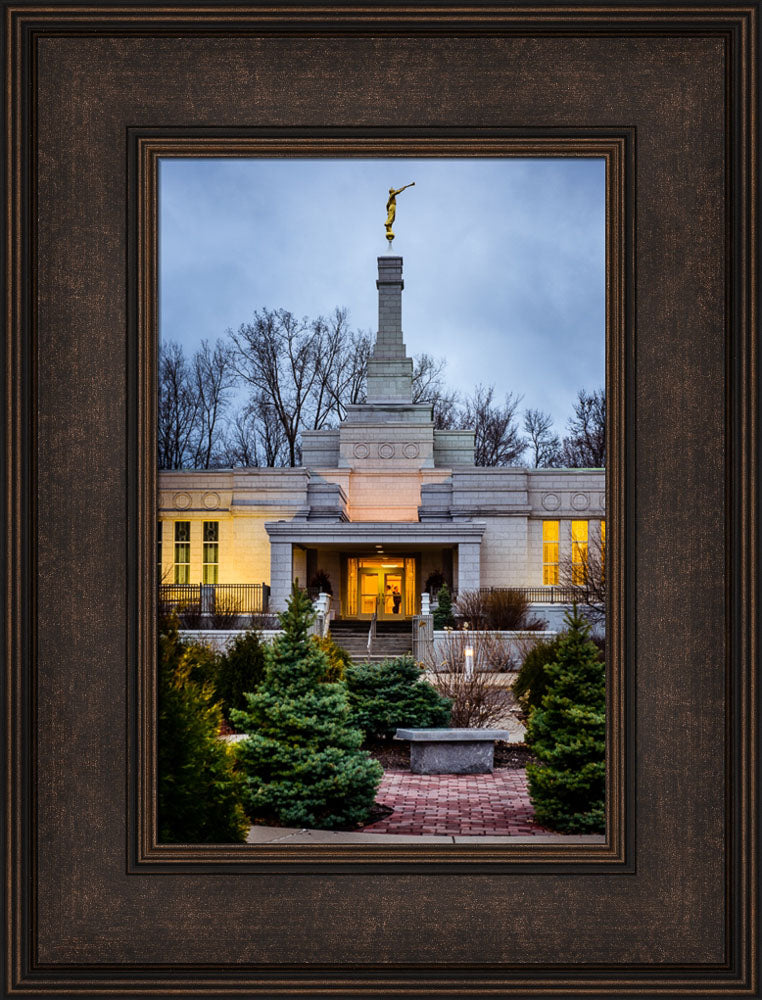 St Paul Temple - Bench