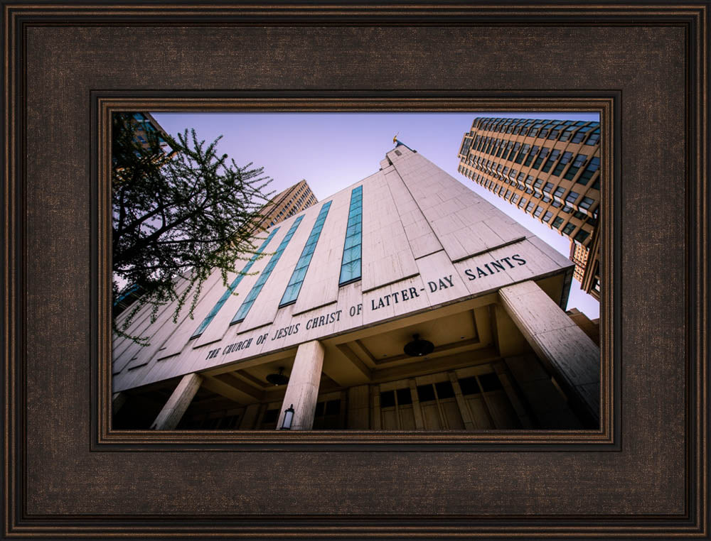 Manhattan Temple - From Below
