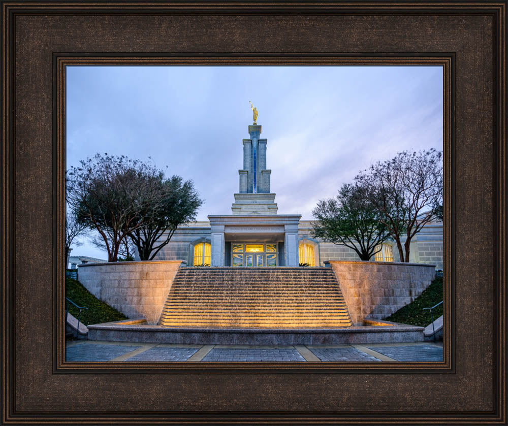 San Antonio Temple - Fountain from the Front