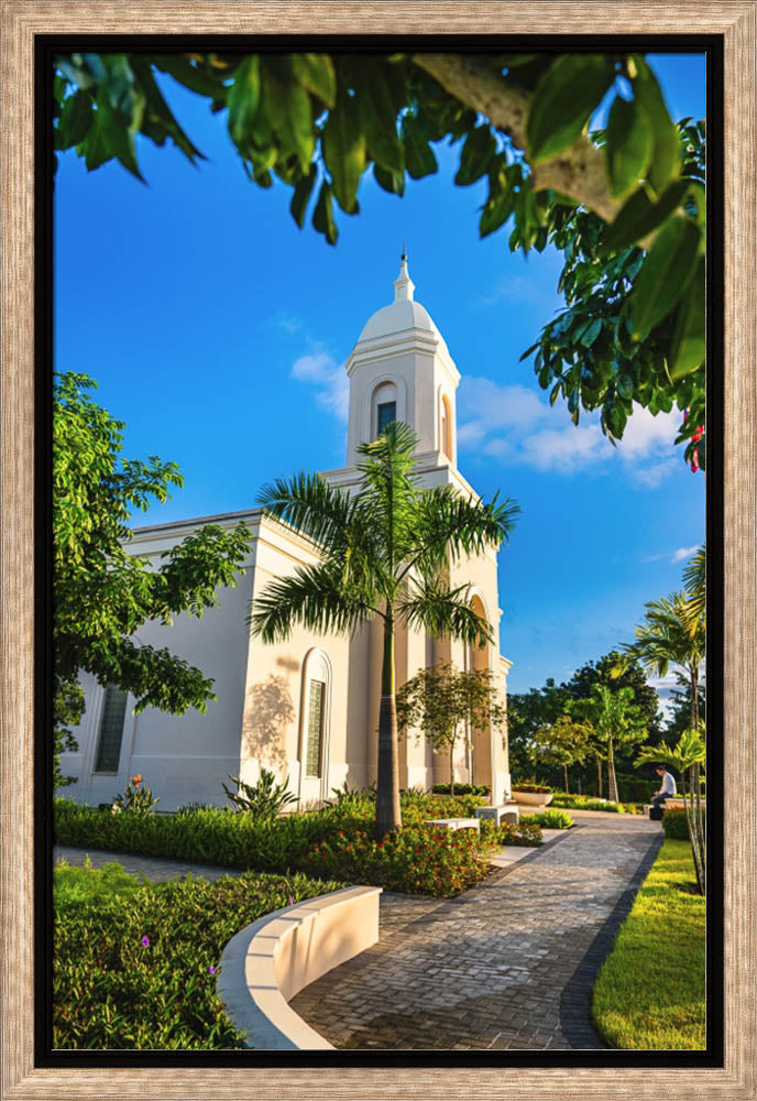 San Juan Puerto Rico Temple - Pathway