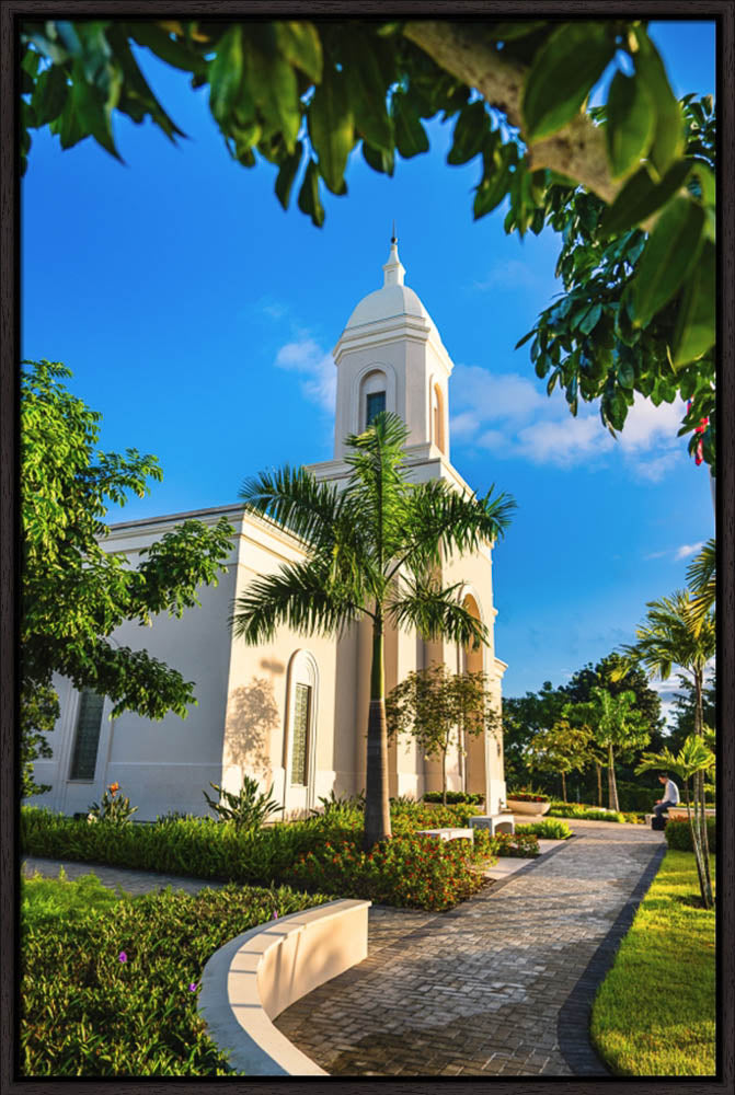 San Juan Puerto Rico Temple - Pathway