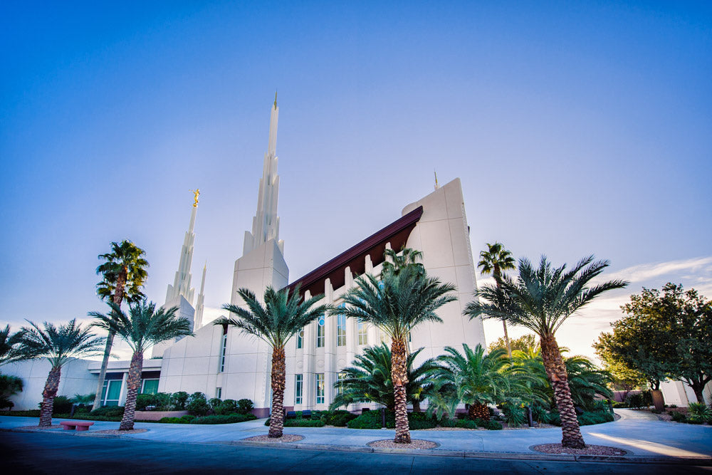 Las Vegas Temple - Blue Skies from the Front