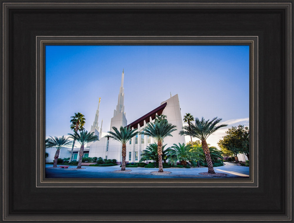 Las Vegas Temple - Blue Skies from the Front