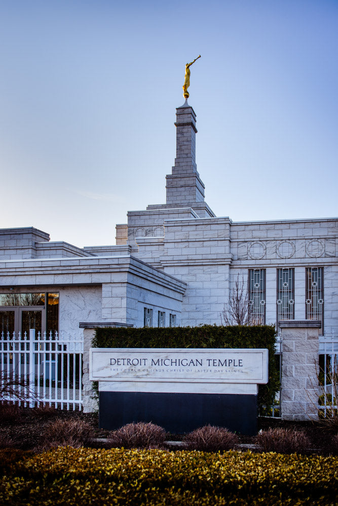 Detroit Temple - Sign