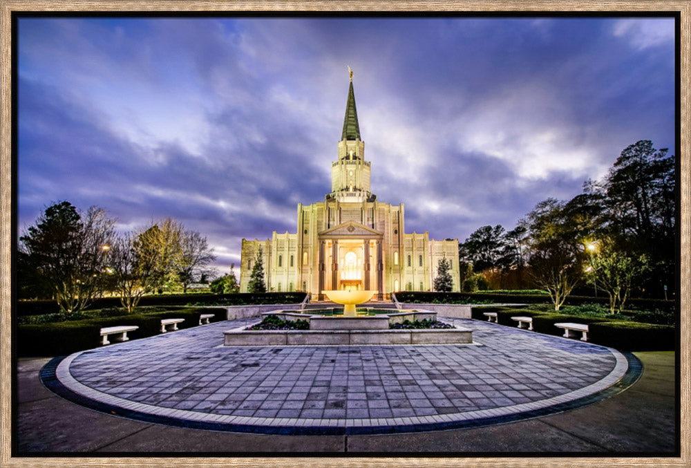 Houston Temple - Circle Courtyard