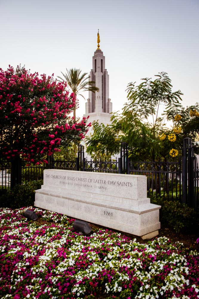 Redlands Temple - Garden Sign