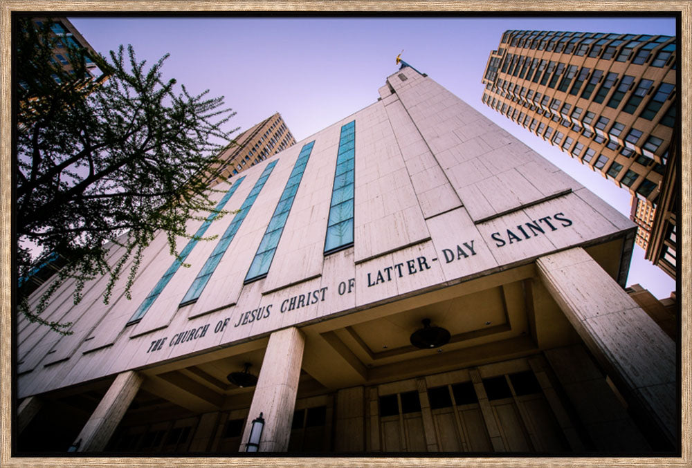 Manhattan Temple - From Below