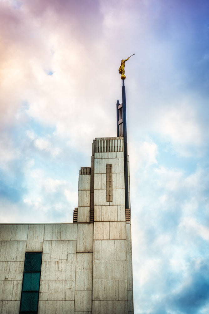 Manhattan Temple - Spire