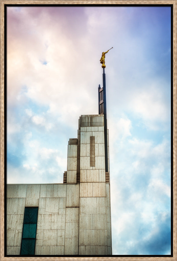 Manhattan Temple - Spire