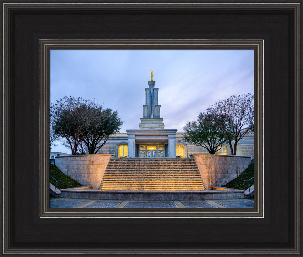 San Antonio Temple - Fountain from the Front