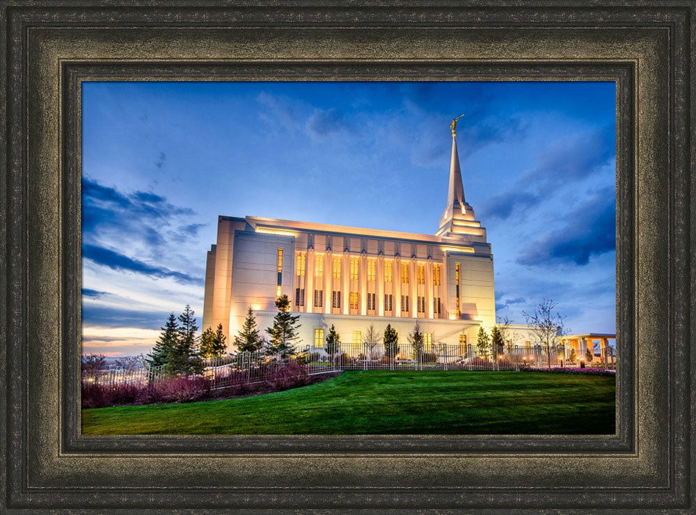 Rexburg Temple - Twilight from the Side