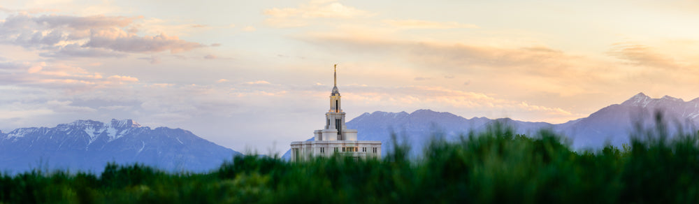 Payson Temple - Mountain Panorama