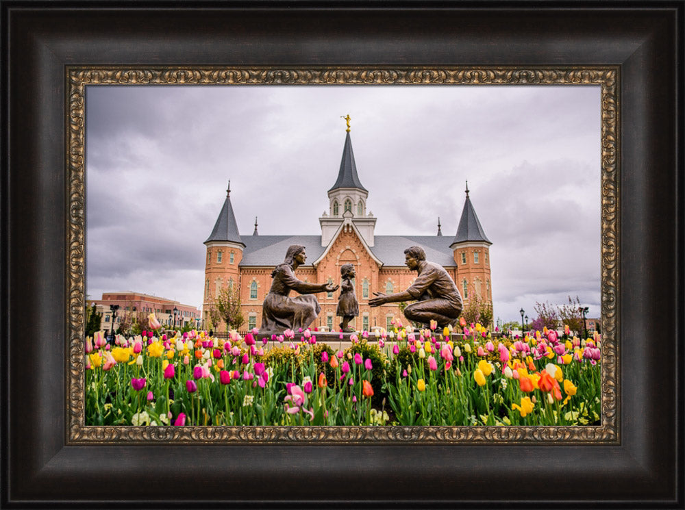 Provo City Center Temple - Springtime Family