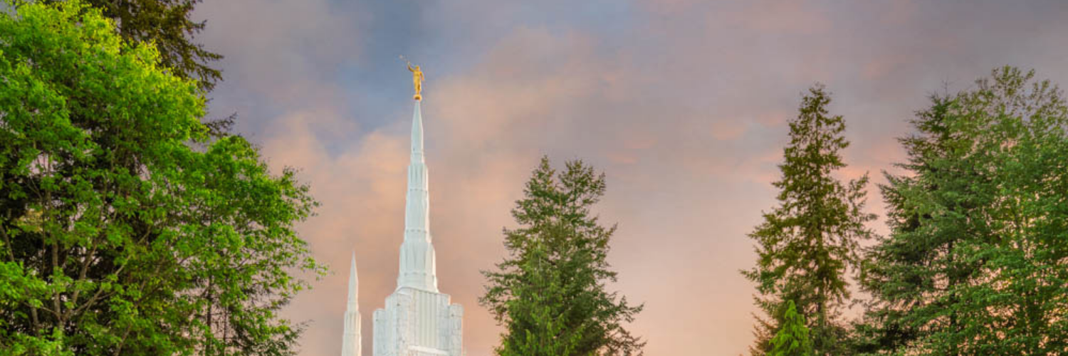 Covenant Series photo of the Portland Oregon Temple by Robert A. Boyd. Text reads: "10 Absolutely Lovely Pictures of the Portland Oregon Temple".