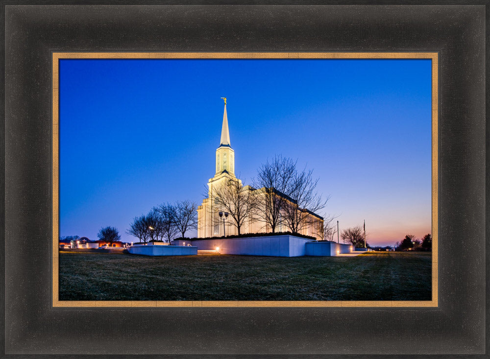 St Louis Temple - Right Corner by Scott Jarvie