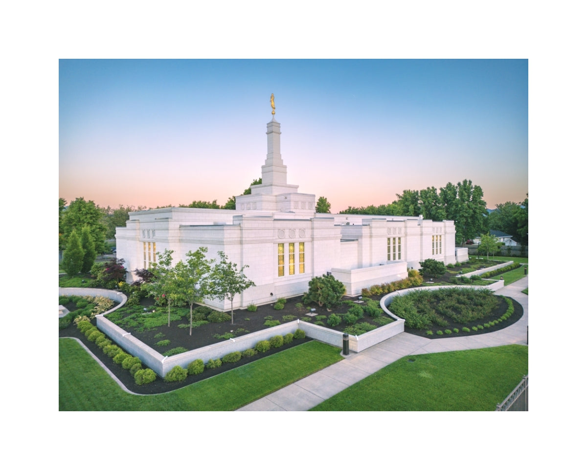 Medford Oregon Temple - Corner View