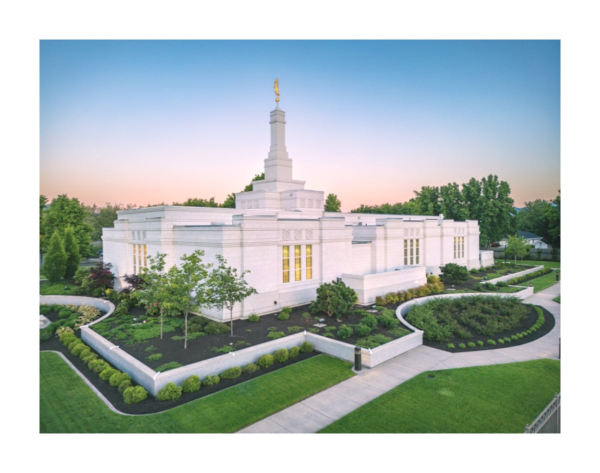 Medford Oregon Temple - Corner View
