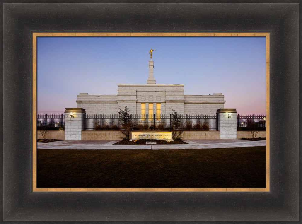 Temples of Gold 洋書　写真集　絵画集　アートブック　タイ　美品 Oklahoma City Temple - From the Side by Scott Jarvie | Altus Fine Art