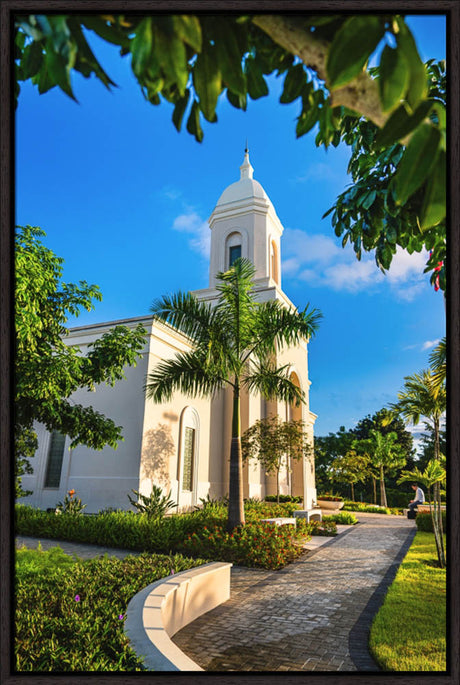San Juan Puerto Rico Temple - Pathway