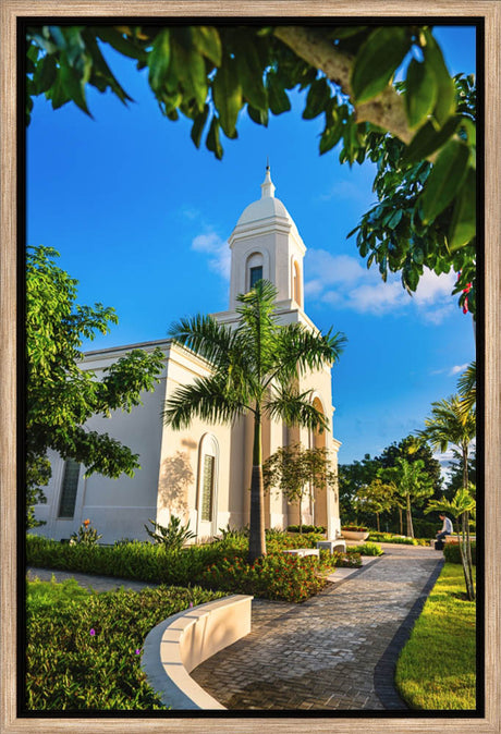 San Juan Puerto Rico Temple - Pathway