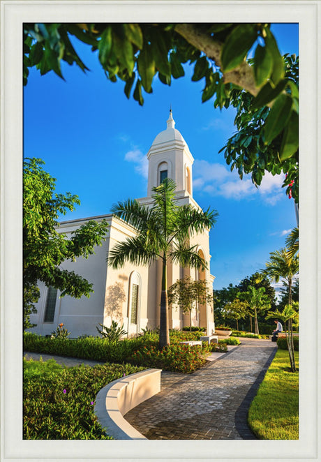 San Juan Puerto Rico Temple - Pathway