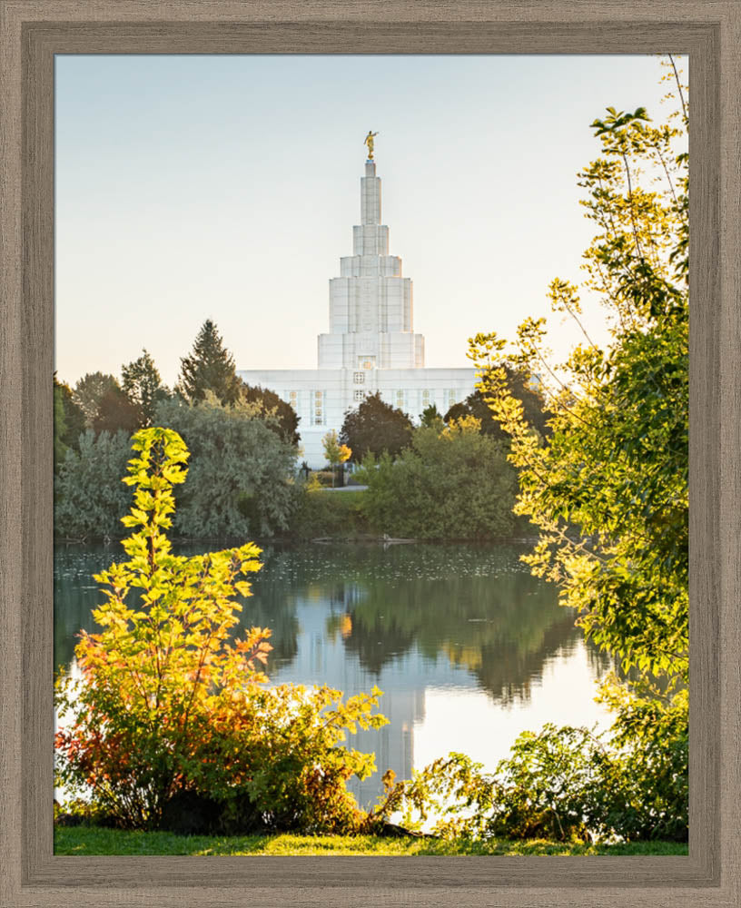 Idaho Falls Temple - Eternal Light by Evan Lurker