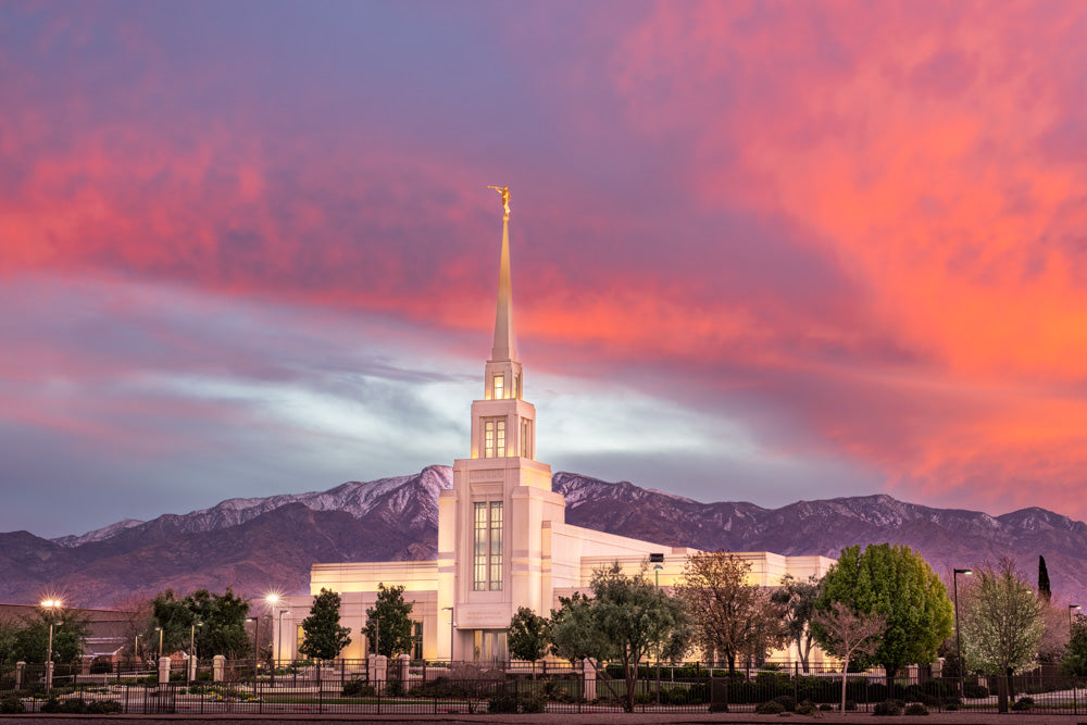 The Gila Valley Temple - Grandeur by Evan Lurker