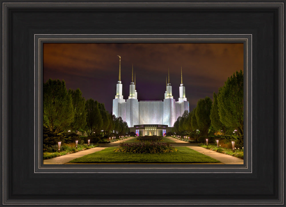 Washington DC Temple - At Night by Kyle Woodbury