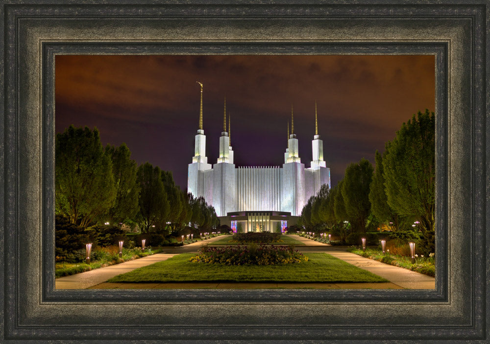 Washington DC Temple - At Night by Kyle Woodbury