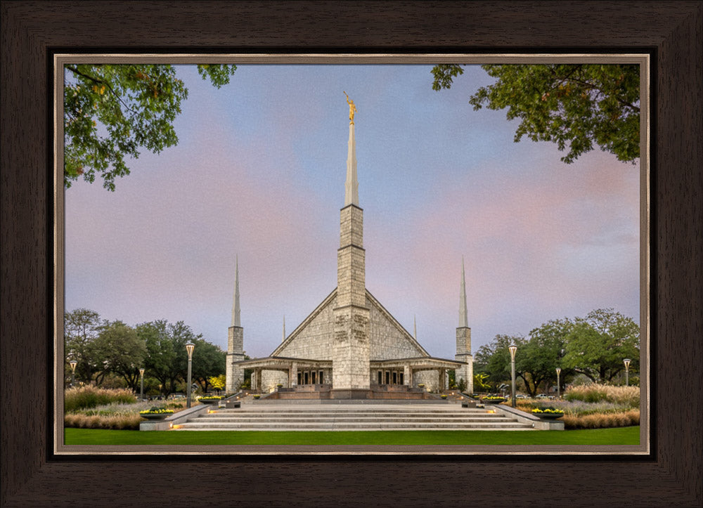 Dallas Temple - A House of Peace by Robert A Boyd