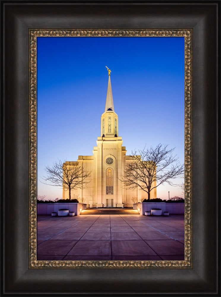 St Louis Temple - Front by Scott Jarvie