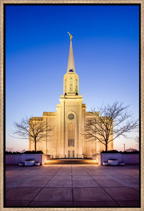 St Louis Temple - Front by Scott Jarvie