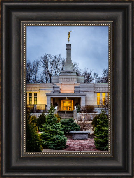 St Paul Temple - Bench by Scott Jarvie