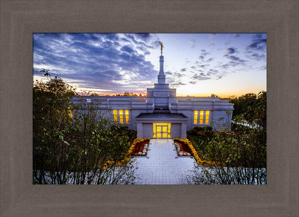 Palmyra Temple - Entrance from High by Scott Jarvie
