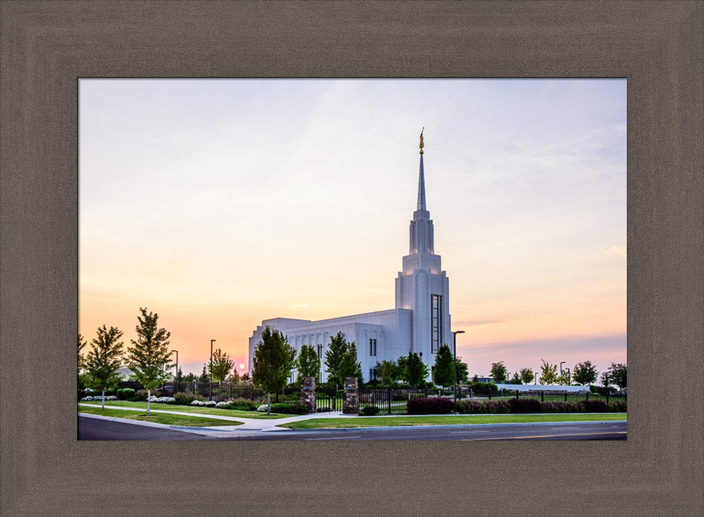 Twin Falls Temple - Sunset by Scott Jarvie